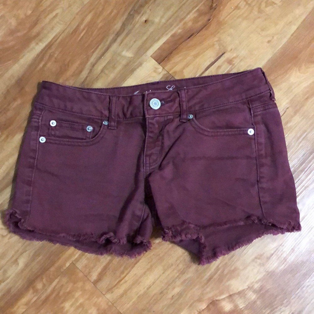 AE Stretch Frayed Shorts size 4